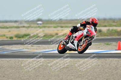 media/Apr-18-2025-TrackDaz (Fri) [[45f5874c44]]/C Group/Session 1 (Turn 7)/